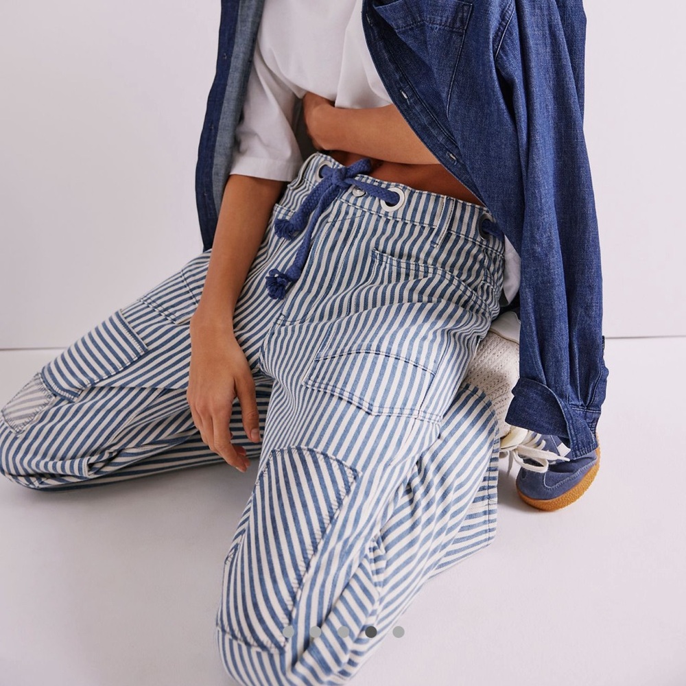 FREE PEOPLE RAILROAD LOW SLUNG JEANS - MINTY RAILROAD STRIPE - Picture 5 of 12